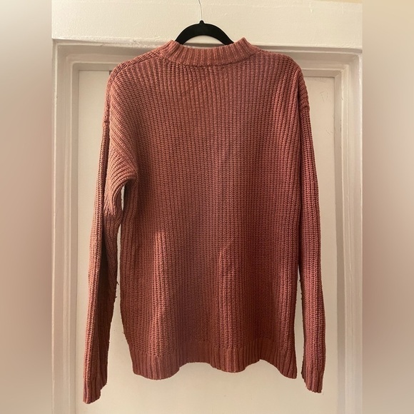 Lumiere Mauve open neck sweater size medium - Picture 8 of 8